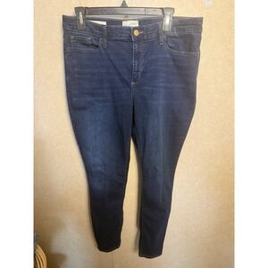 Women's Universal Thread Dark Wash Skinny Jeans Women's Size 12/31 R Mid Rise